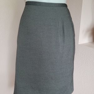 Norton McNaughton petites size 8 pencil skirt